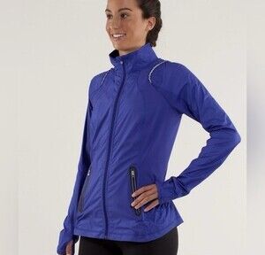 Lululemon Run: Nothin' But Run Jacket Pigment Blue Size 8